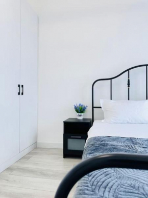 Seven Hills Apartment
